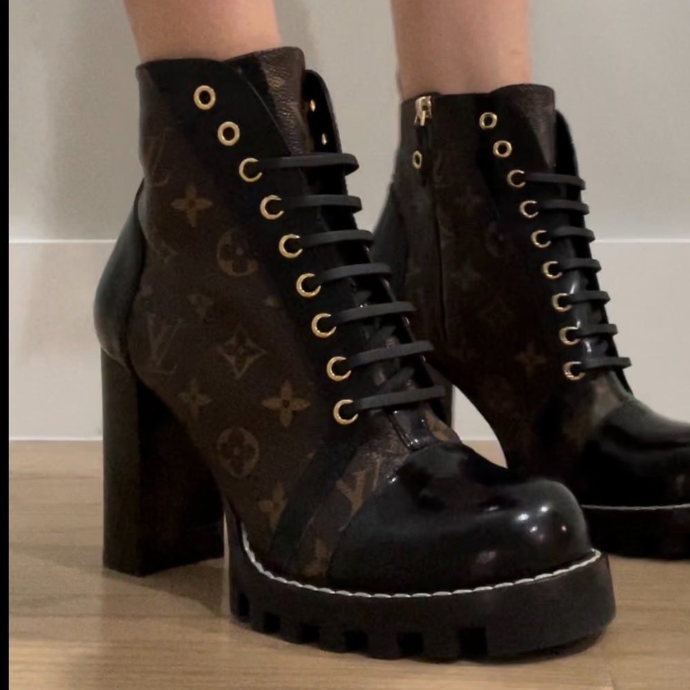 Louis Vuitton ankle Boot size 41